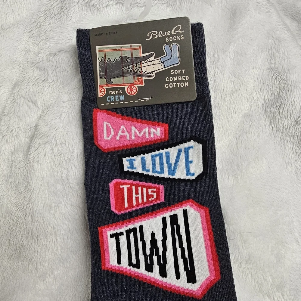 Blue Q Damn I Love This Town Men's Crew Socks